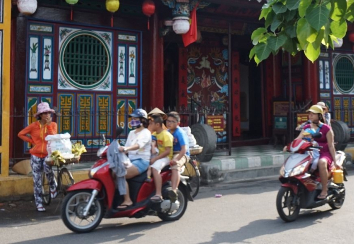 Unusual but Authentic Ways to Delve Into The Beauty of Central Vietnam