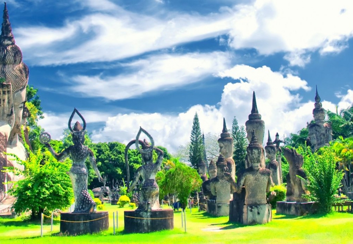 13+ Must-Have Things To Do for Your First Time in Laos