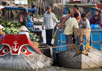 What to expect when visiting to Cai Be Floating Market