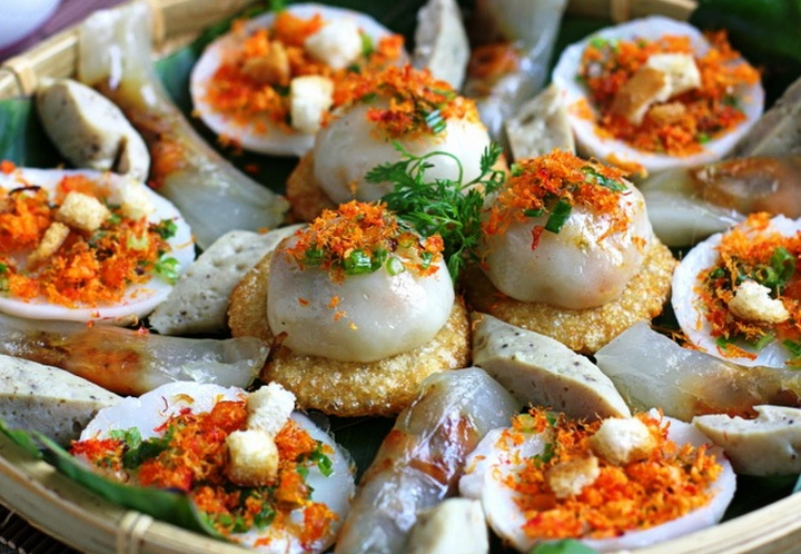 10 Must-try Local Food In Hue