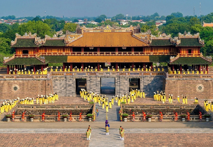 10+ Things to do in Hue other than Imperial City (& More!)