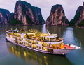 Ha Long Bay Cruise Travel Guide for Foreign Tourists