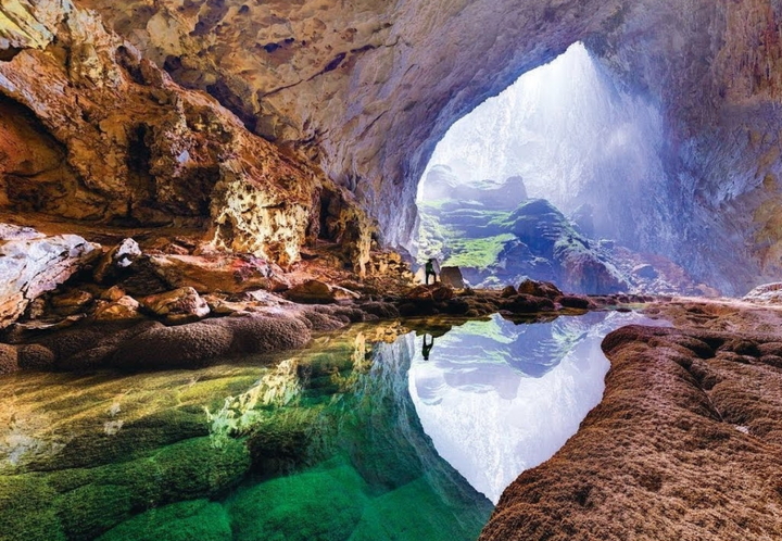 Vietnam’s Twin Wins at the 2025 World Travel Awards