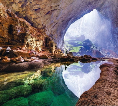 Vietnam’s Twin Wins at the 2025 World Travel Awards