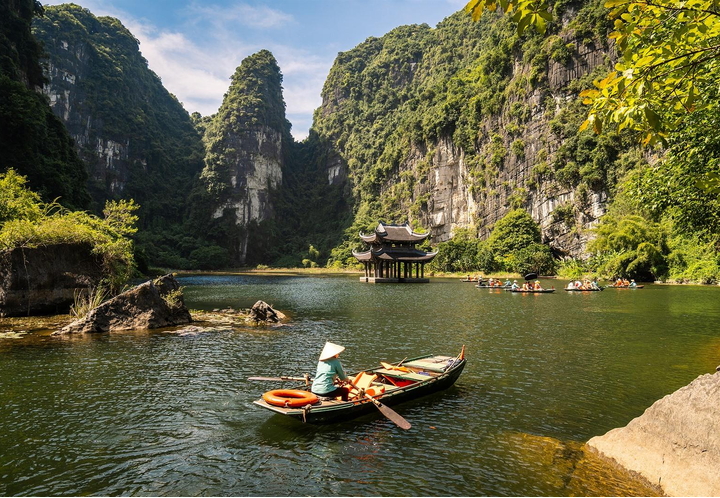 Ninh Binh Travel Guide: Things to Know Before Visiting