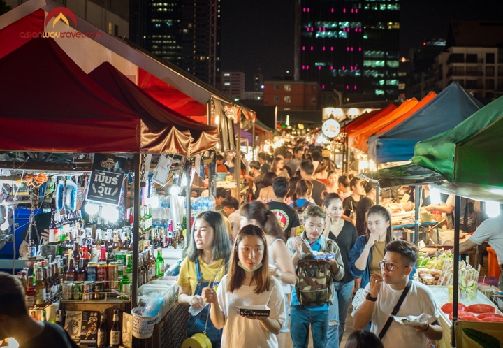 Bangkok Street Food Guide: What to Eat and Where to Go