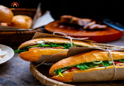 Ho Chi Minh City Food Guide: 5 Local Places to Eat Like a Saigon Insider