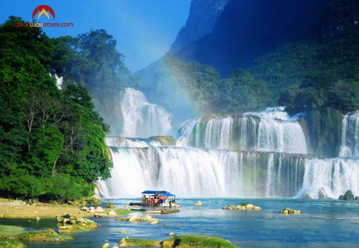 3 Days Travel Package in Vietnam: Ba Be Lake and Ban Gioc Waterfall