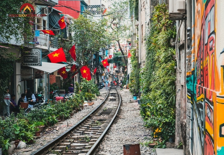 14-Day Thailand and Vietnam Tour: A Culinary Journey Through Southeast Asia