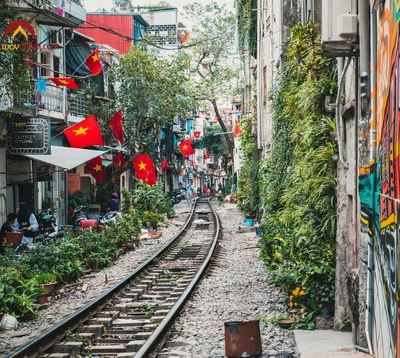 14-Day Thailand and Vietnam Tour: A Culinary Journey Through Southeast Asia
