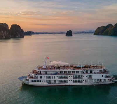 Ha long bay Day Cruise: How to explore Vietnam's Iconic Bay