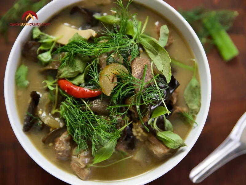 Or Lam – Luang Prabang Stew
