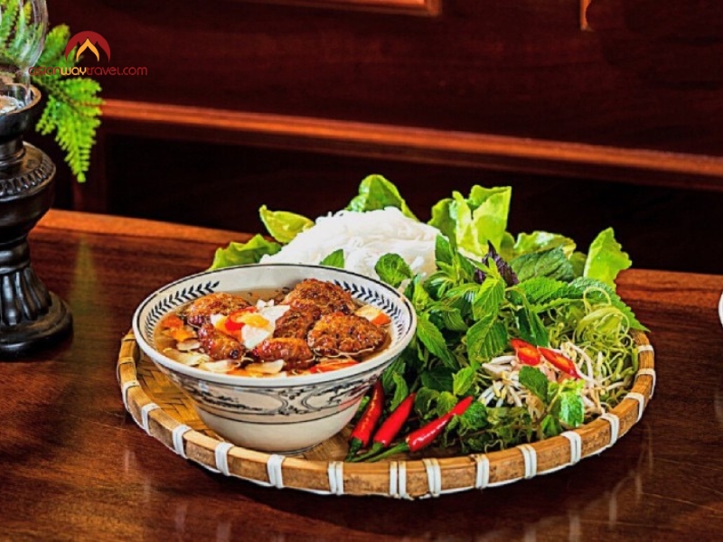 Hanoi street food guide