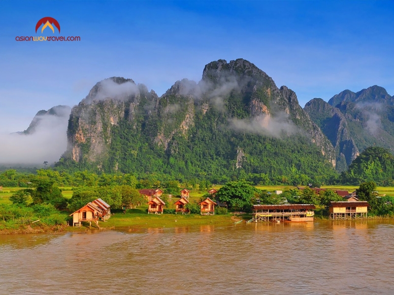 Vang Vieng 