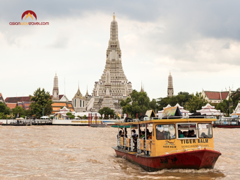 Cross the River to Wat Arun