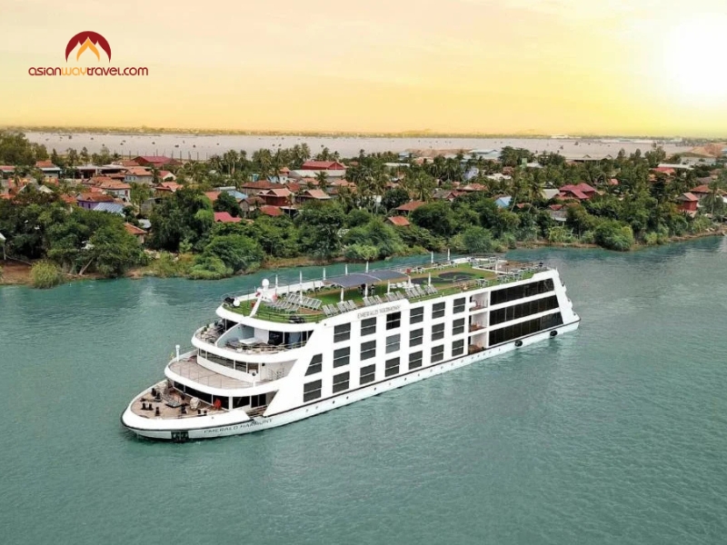 emerald mekong river cruise