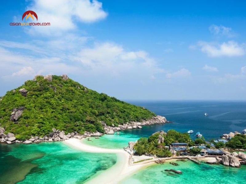 best vacation getaways in july