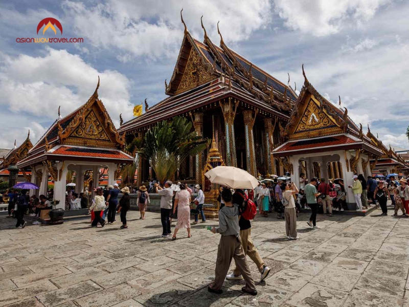 is thailand cheap to visit