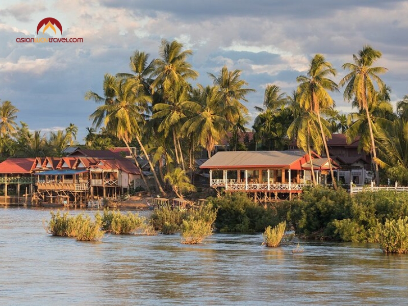 what to see in laos
