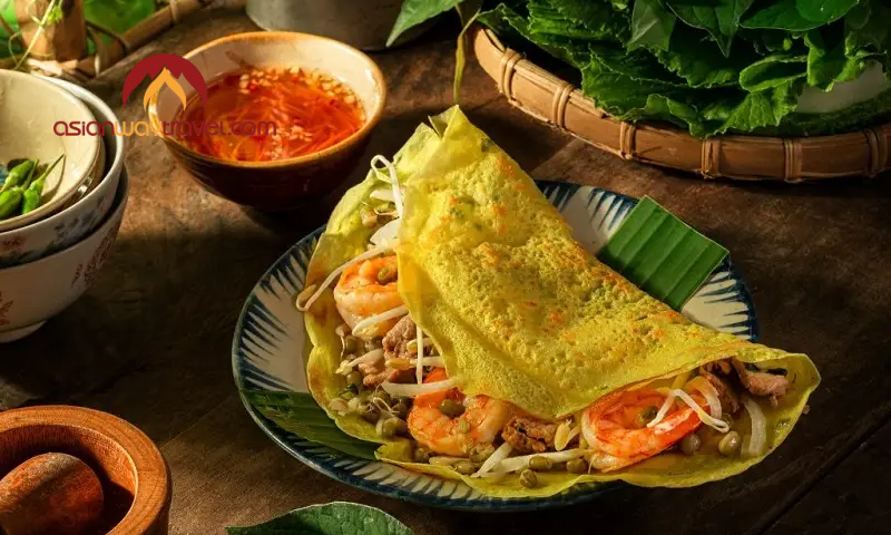 Banh Xeo, a crispy Vietnamese pancake