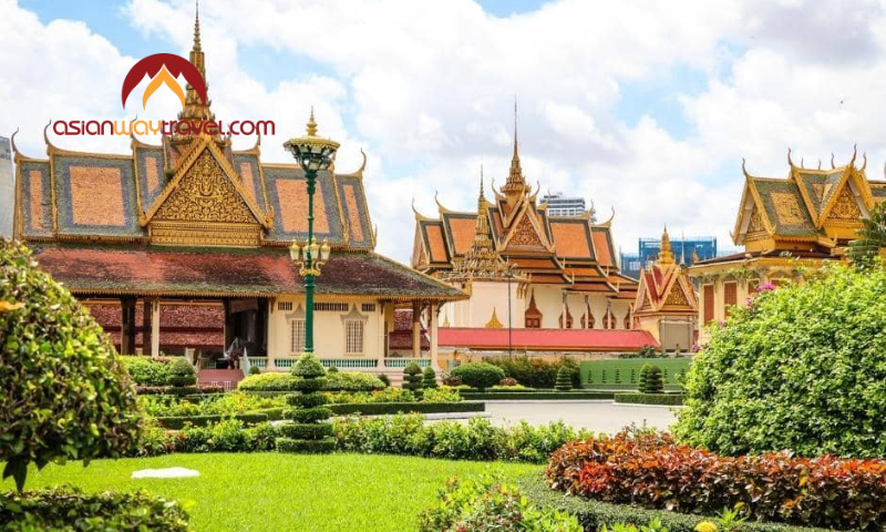 Royal Palace, one of the top Phnom Penh attractions