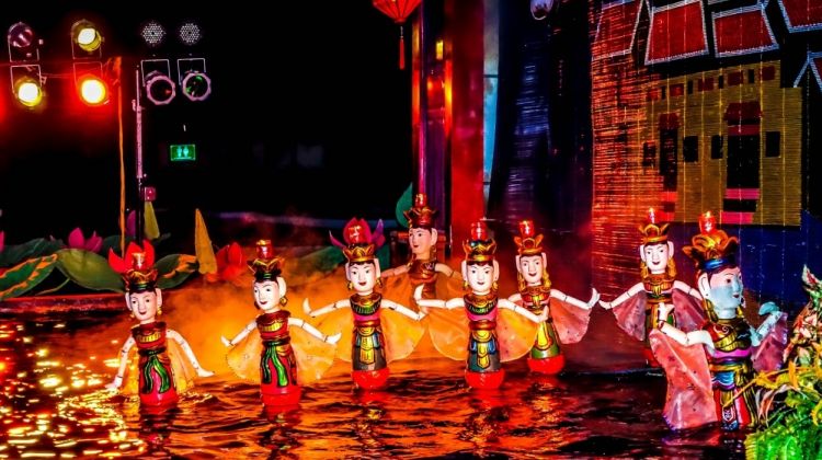 Water Puppet shows in Hanoi