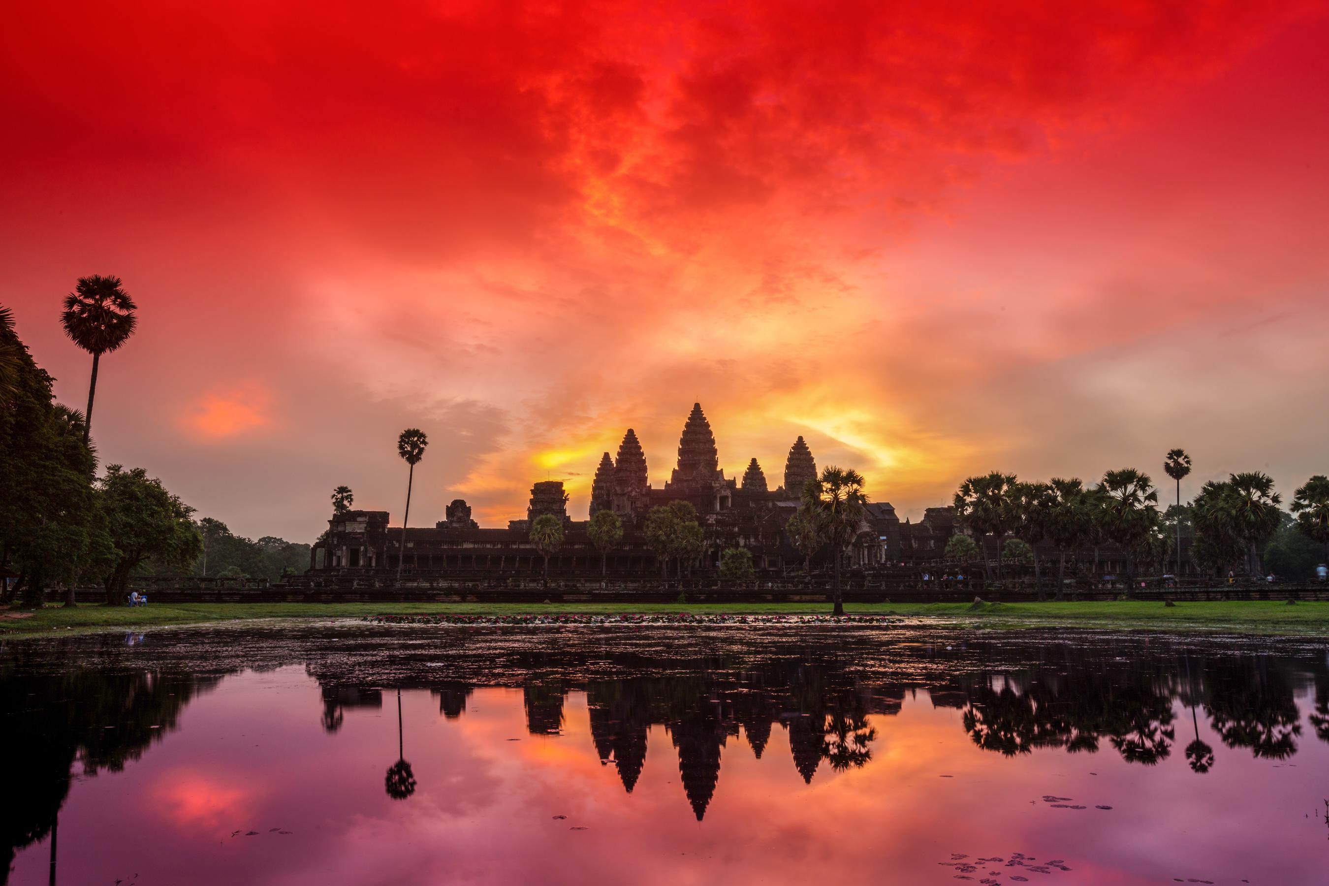 Sunset/ Sunrise at Angkor Wat - Things to do in Vietnam Cambodia Laos 3 week itinerary