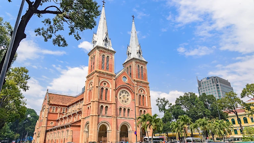 Saigon Notre Dame Cathedral - Things to do in Ho Chi Minh Itinerary 5 Days