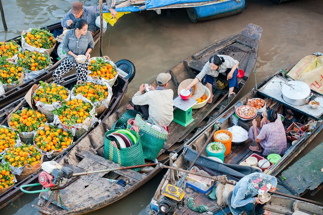 Cai Rang Floating Market - Southern Vietnam Itinerary
