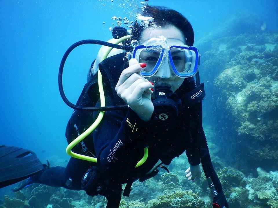 scuba diving in Vietnam