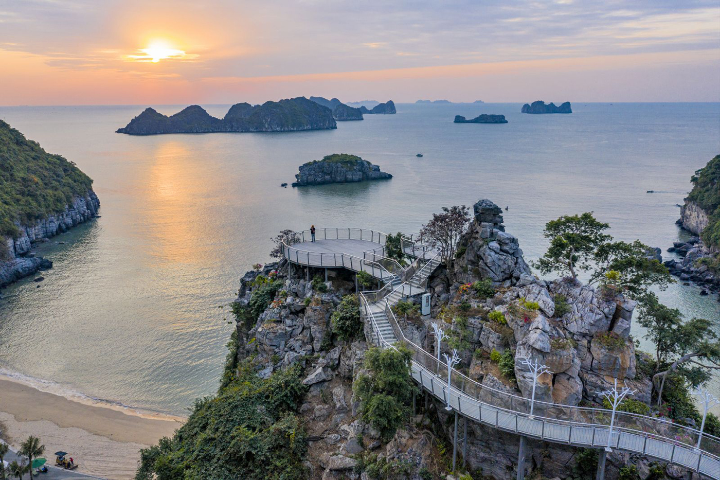 beaches in vietnam