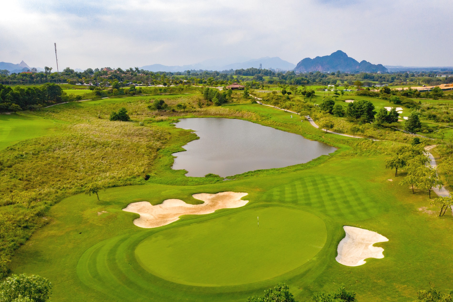 vietnam golf tour